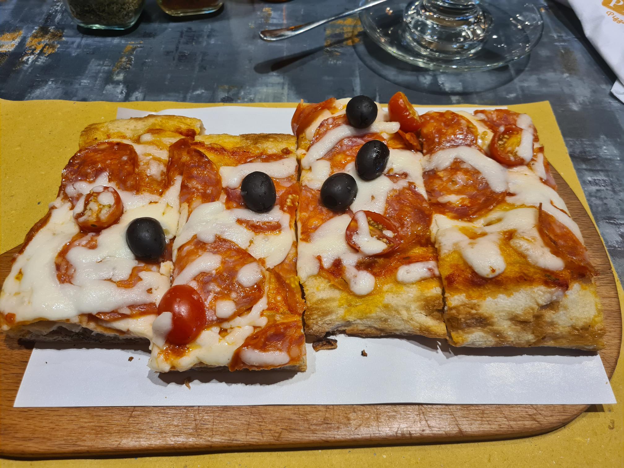 Tasty Pizza at Pala Romana Pizza Restaurant Sukhumvit Bangkok