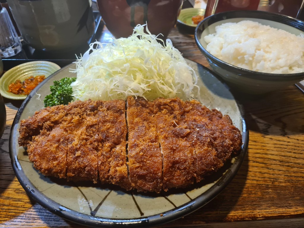 Delicious Home-cooked Tonkatsu at Tonchinkan Tonkatsu Nishi-Shinjuku