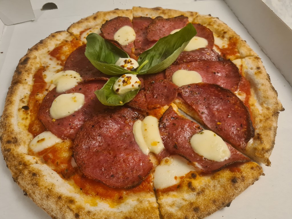 Excellent Pizza at Primi Italian Restaurant Sydney CBD