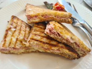 Best Breakfast Spots on Soi 11 Nana Sukhumvit Bangkok 2026