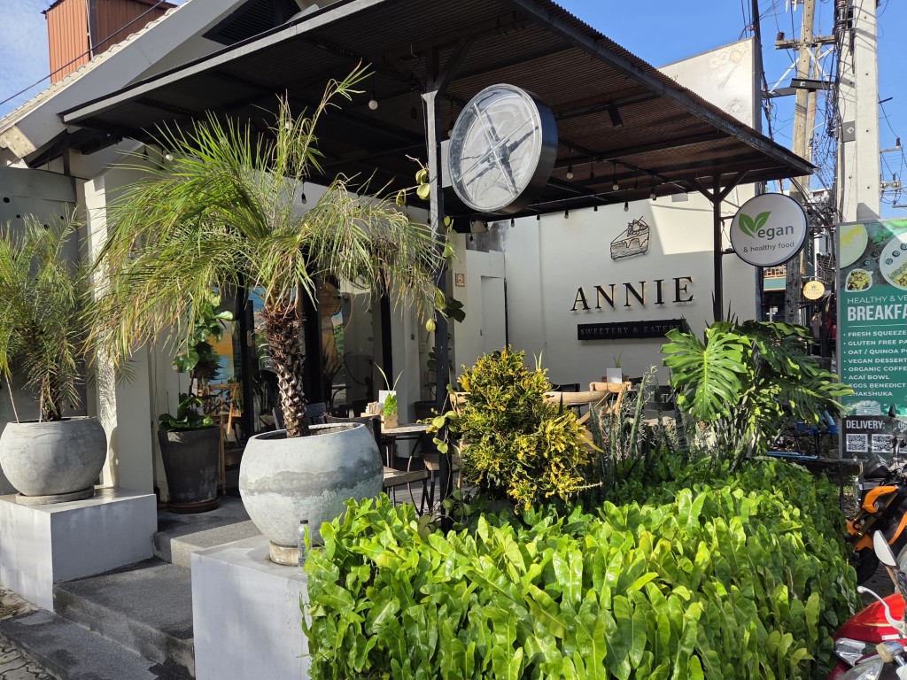 Annie's Eatery and Sweetery Lamai Beach