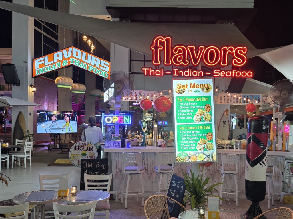 Flavor Indian Thai Seafood Restaurant Chaweng Beach