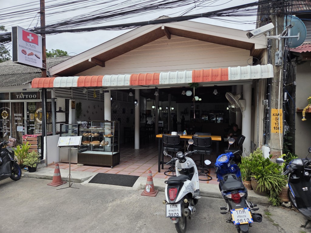 Tom's Bakery Lamai Beach Koh Samui
