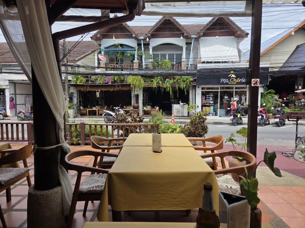 View to the main road from inside Salathai Restaurant Lamai Beach