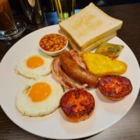 English Breakfast at Sportsman Sports Bar Soi 13 Sukhumvit Bangkok